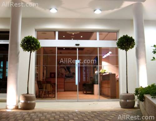 Berkeley Hotel 2